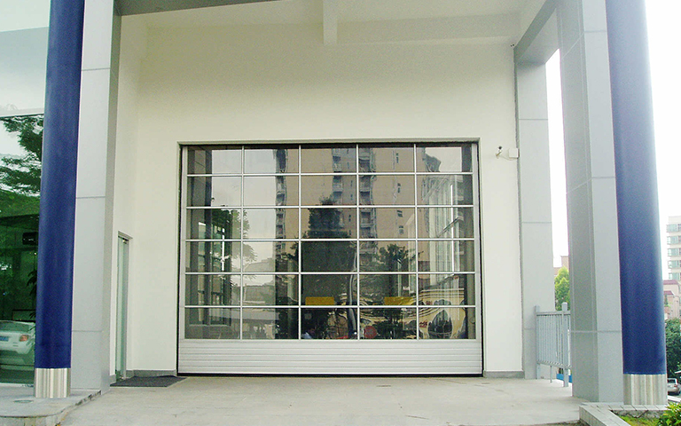 太原寶馬4S店鋁合金透視門